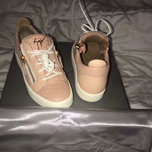 Giuseppe Zanotti Shoes - 😍Giuseppe zanotti. Women snake skin sneakers...